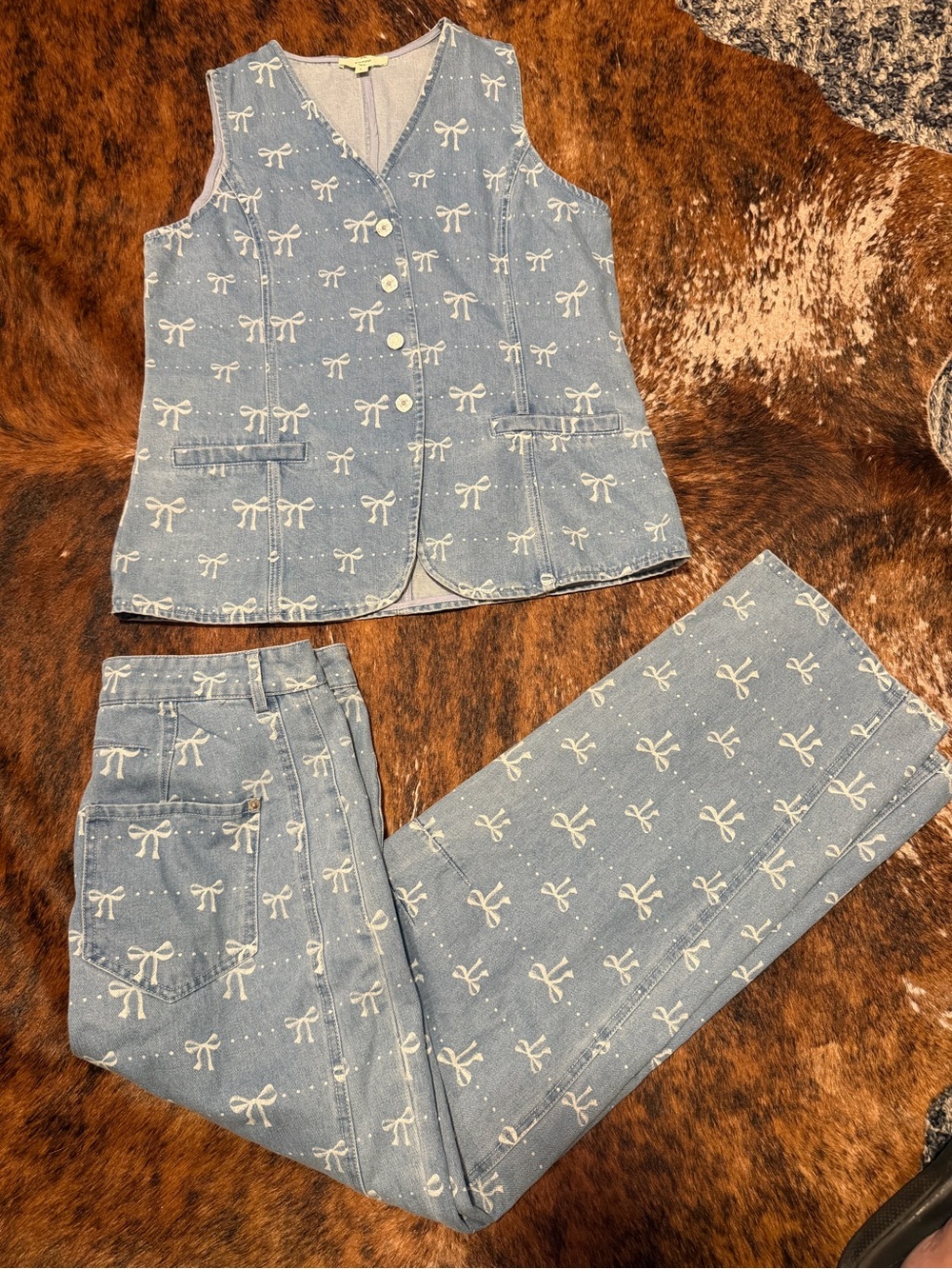 Entro Bow Print Denim Vest and Barrel Pants Set Womens Size L Coquette Monochrom